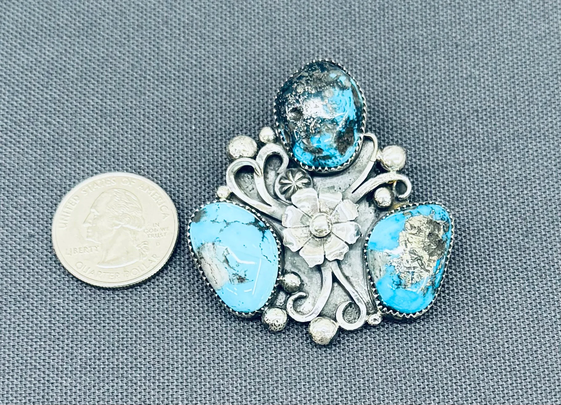 Turquoise and Silver Flower Pendant - Image 2