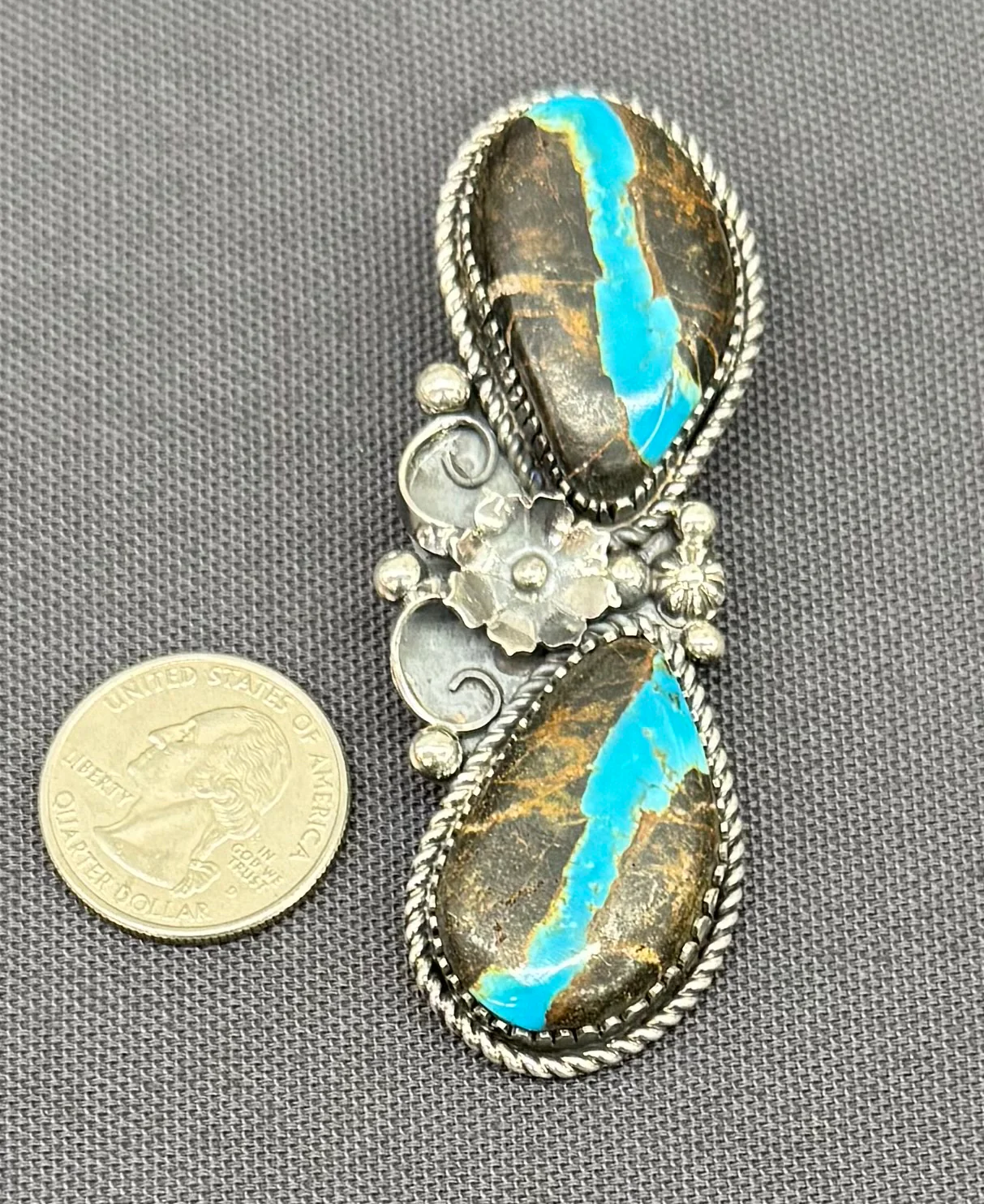 Turquoise and Silver Pendant - Image 2